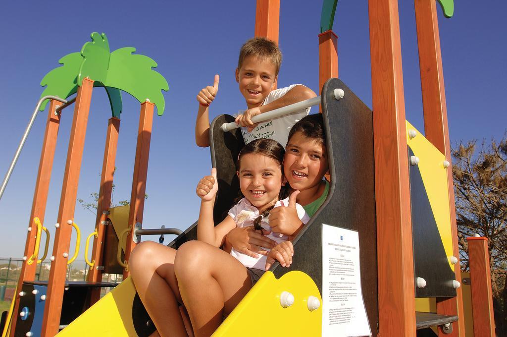 אלבופיירה Hotel Apartamento Balaia Atlantico מראה חיצוני תמונה